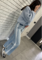 Jeansy-wide-leg-z-lampasem-na-boku-ADORO (3).png