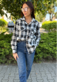 Modna-koszula-w-krate-z-przetarciami (5).png