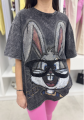 Dekatyzowana-bluzka-oversize-z-cekinowym-krolikiem (6).png