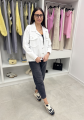 Katana-jeans-damska-oversize-z-przetarcami (20).png