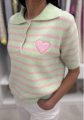 Pastelowy-sweter-damski-polo-ze-serduszkiem-kolory (9).png