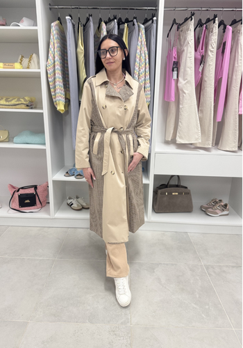 Trencz-damski-bezowy-w-pepitke (1).png