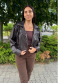 Ramoneska-biker-z-eko-skory-czarna-gorzka-czekolada-i-mleczna-czekolada (8).png