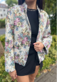 Kurtka-damska-overisze-w-kwiaty-styl-vinteg (4).png