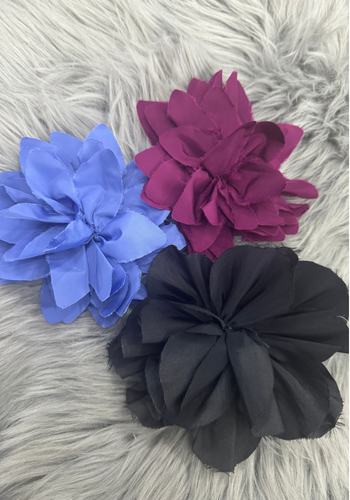 Ozdobna broszka kwiat wybór kolorów 1